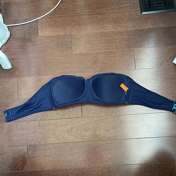 Hawaiian Flower Strapless Bikini Top - Picture 4 of 5